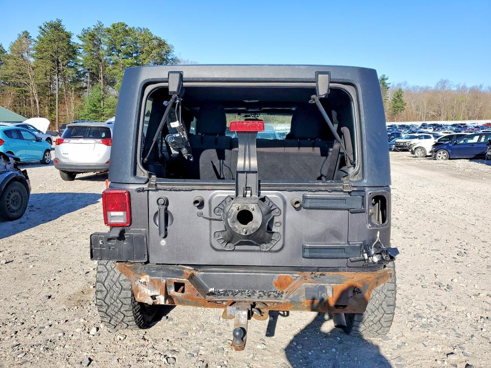 2018 Jeep Wrangler Unlimited მანქანა იყიდება აუქციონზე, vin: 1C4HJWDG5JL927330, აუქციონის ნომერი: 50932366