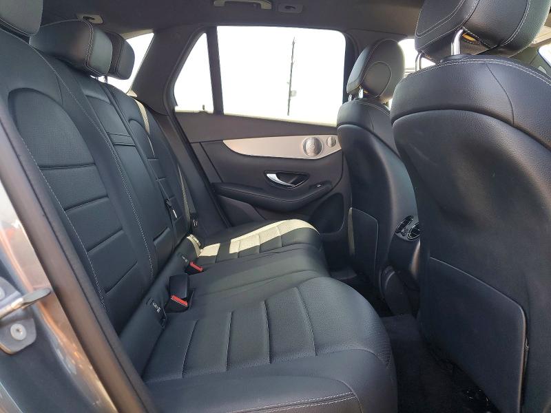 51889116 :رقم المزاد ، WDC0G5EB6KF565642 vin ، 2019 Mercedes-benz Glc مزاد بيع