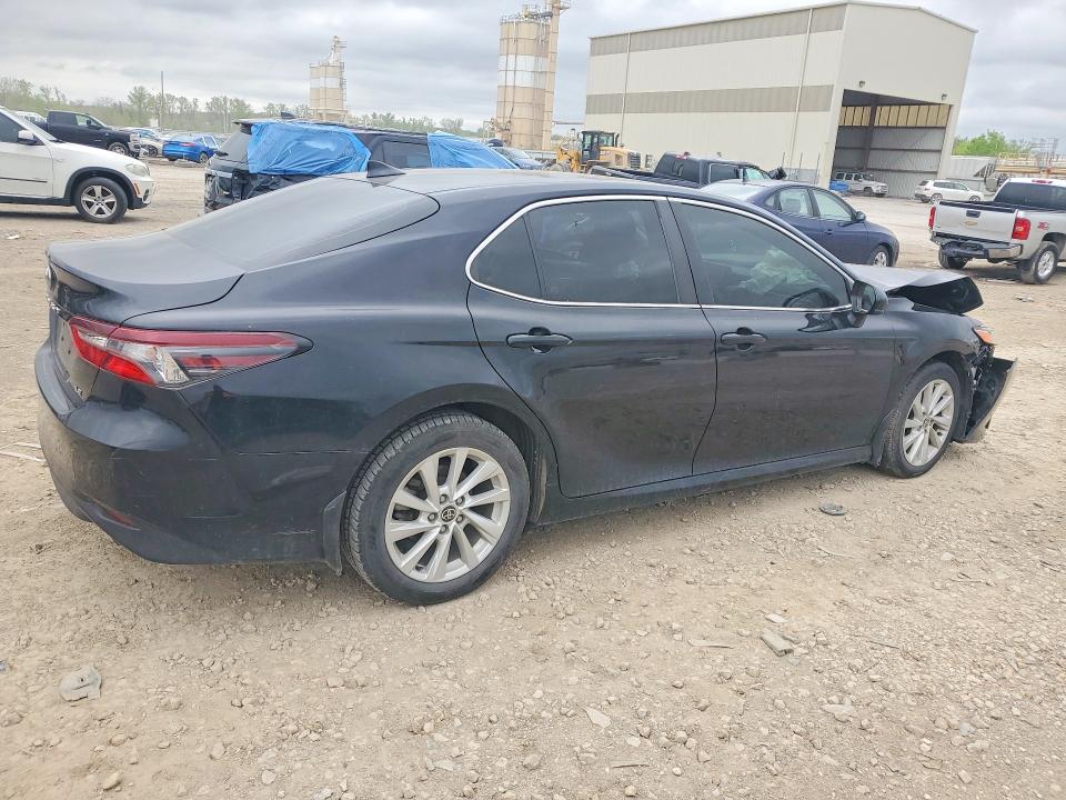 Продаж на аукціоні авто 2022 Toyota Camry, vin: 4T1C11AKXNU650661, номер лоту: 49946396