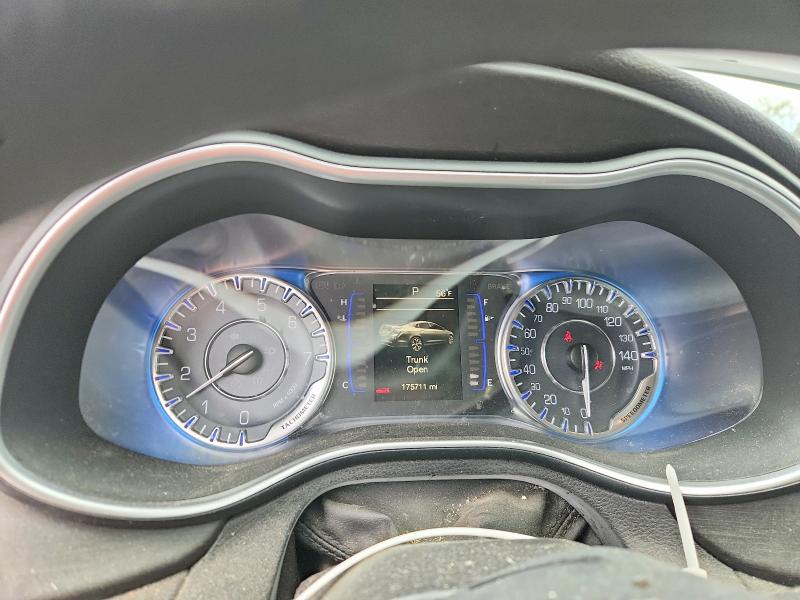 Aukcja sprzedaży 2015 Chrysler 200, vin: 1C3CCCAB9FN679370, numer aukcji: 50551726