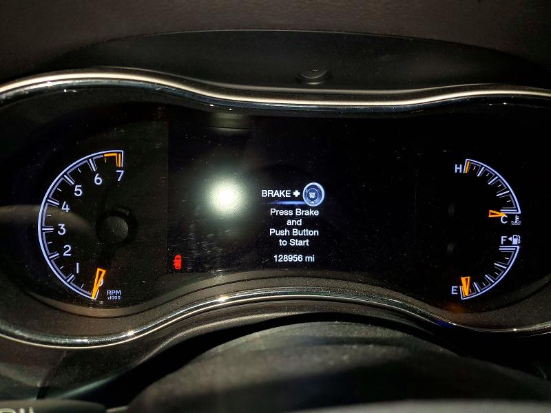 Продажа на аукционе авто 2019 Jeep Grand Cherokee, vin: 1C4RJFAG4KC622430, номер лота: 49554336
