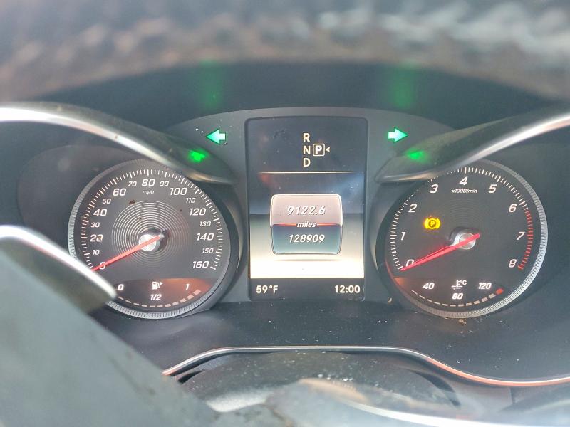 2015 Mercedes-benz C მანქანა იყიდება აუქციონზე, vin: 55SWF4KB8FU042911, აუქციონის ნომერი: 50569326
