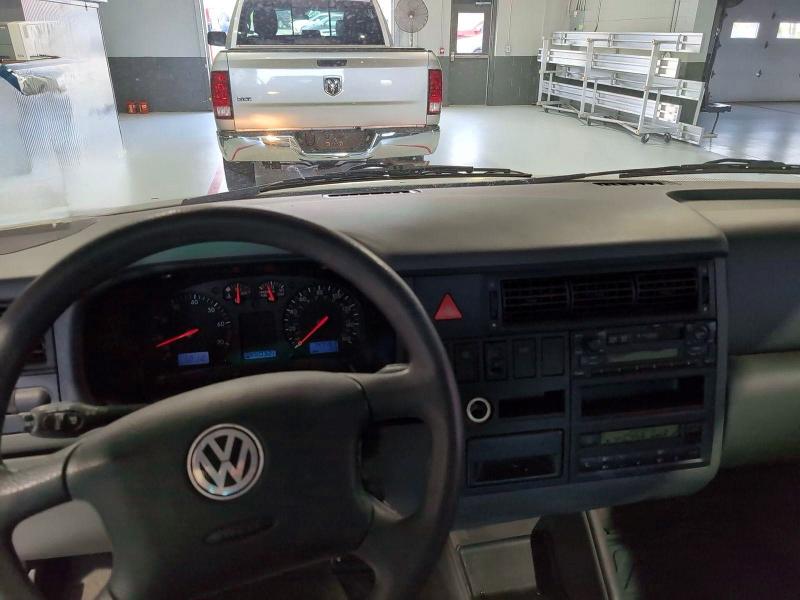 Продаж на аукціоні авто 2002 Volkswagen Eurovan, vin: WV2KB47042H065049, номер лоту: 50971676