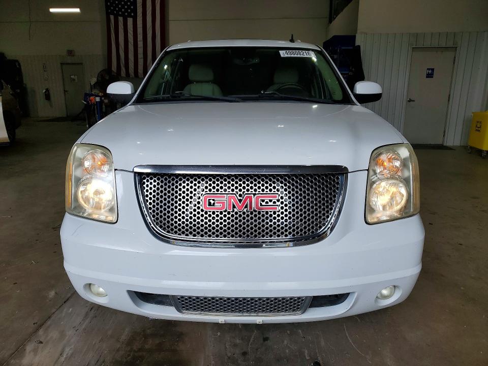 2008 Gmc Yukon მანქანა იყიდება აუქციონზე, vin: 1GKEC638X8J251734, აუქციონის ნომერი: 49808216