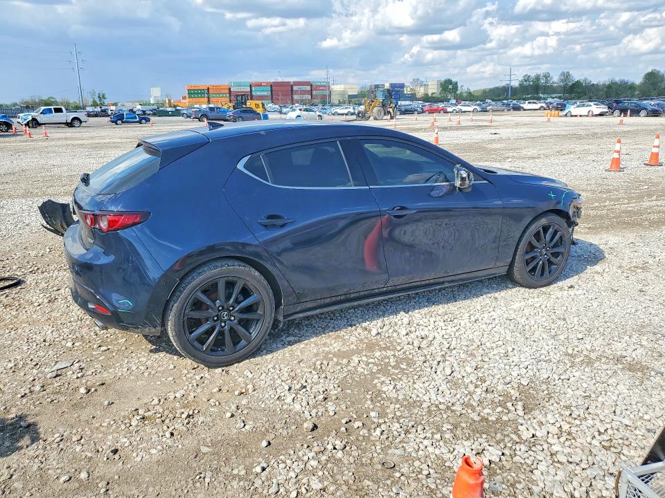 2019 Mazda 3 მანქანა იყიდება აუქციონზე, vin: JM1BPALM3K1104892, აუქციონის ნომერი: 51135216