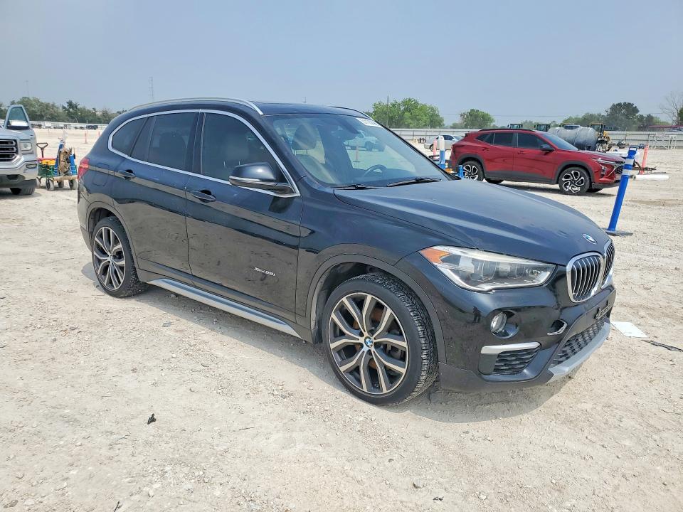 Aukcja sprzedaży 2017 Bmw X1, vin: WBXHT3C35H5F75779, numer aukcji: 51105896