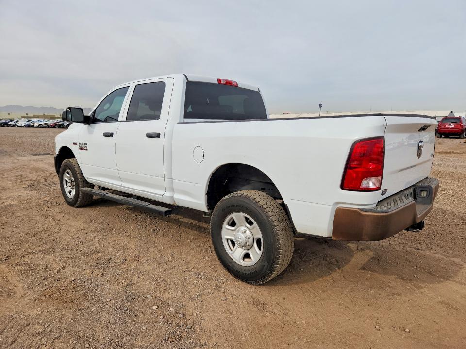 50302456 :رقم المزاد ، 3C6TR5CT1JG378127 vin ، 2018 Ram 2500 مزاد بيع