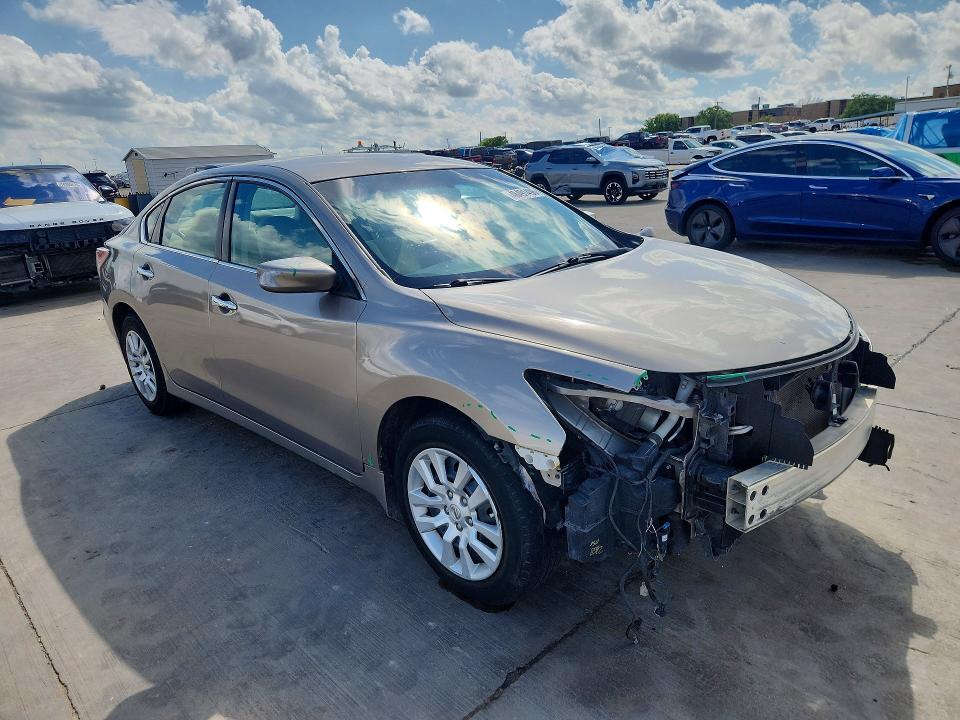 48491496 :رقم المزاد ، 1N4AL3AP0FN883625 vin ، 2015 Nissan Altima مزاد بيع