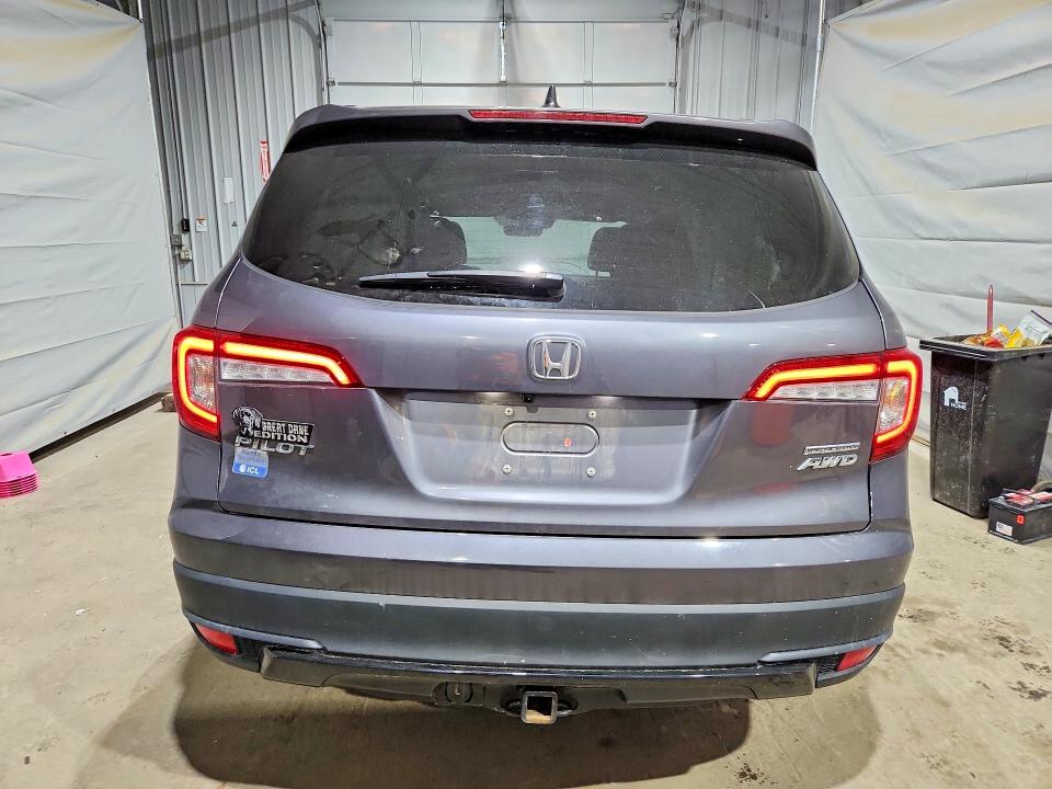 51855206 :رقم المزاد ، 5FNYF6H25NB055806 vin ، 2022 Honda Pilot مزاد بيع