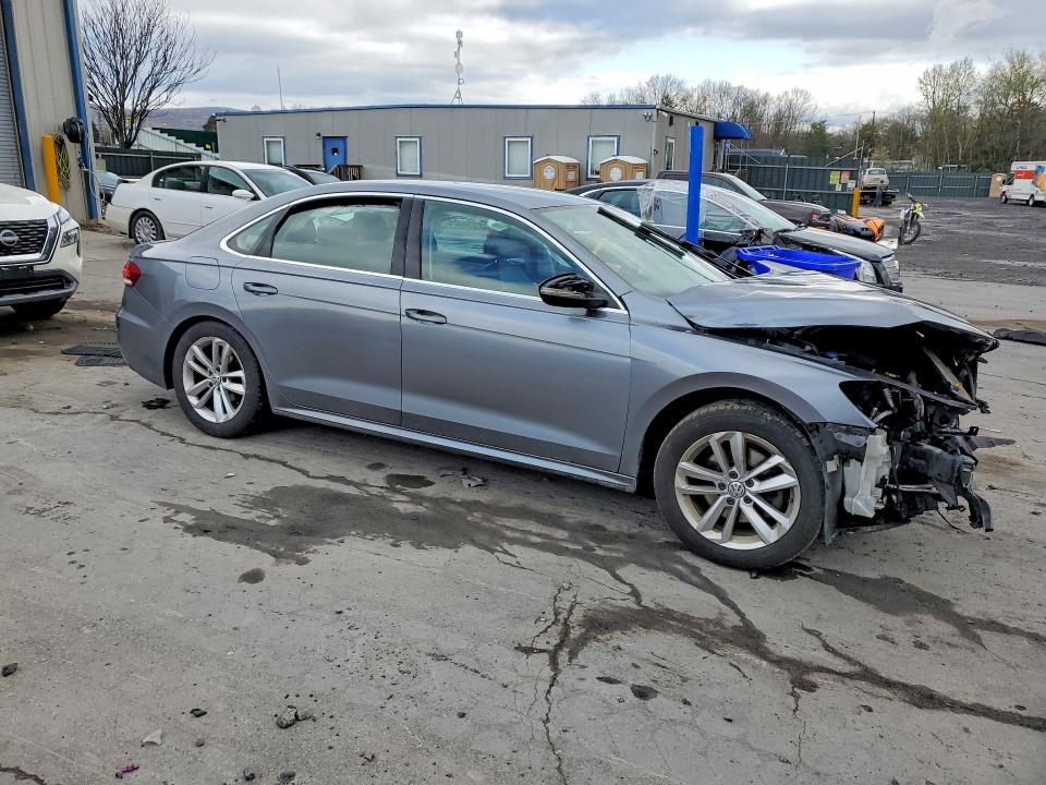 2020 Volkswagen Passat მანქანა იყიდება აუქციონზე, vin: 1VWSA7A35LC009042, აუქციონის ნომერი: 50226646