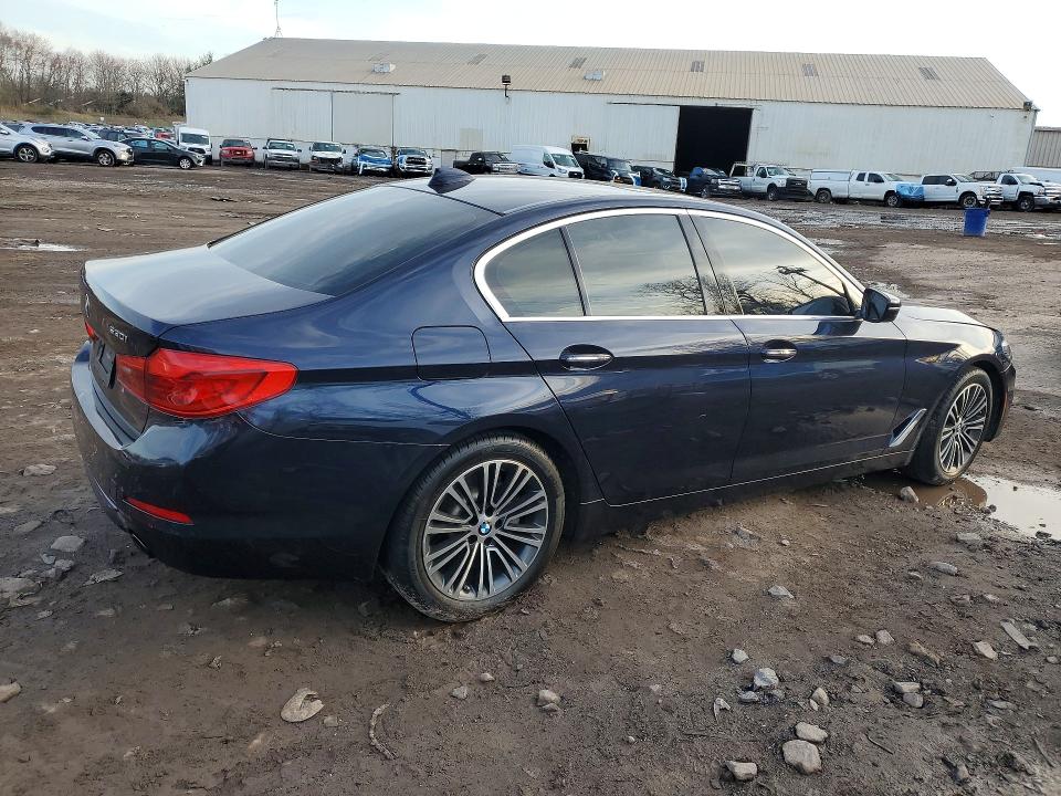 2018 Bmw 530 მანქანა იყიდება აუქციონზე, vin: WBAJA7C5XJWC77044, აუქციონის ნომერი: 48708246