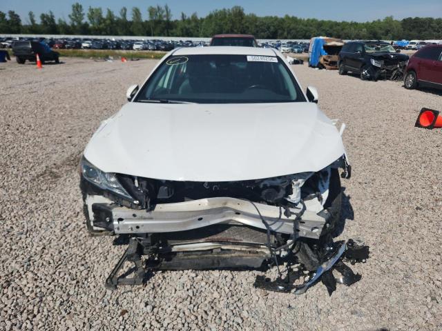 50240256 :رقم المزاد ، 4T1B11HK5KU787777 vin ، 2019 Toyota Camry مزاد بيع
