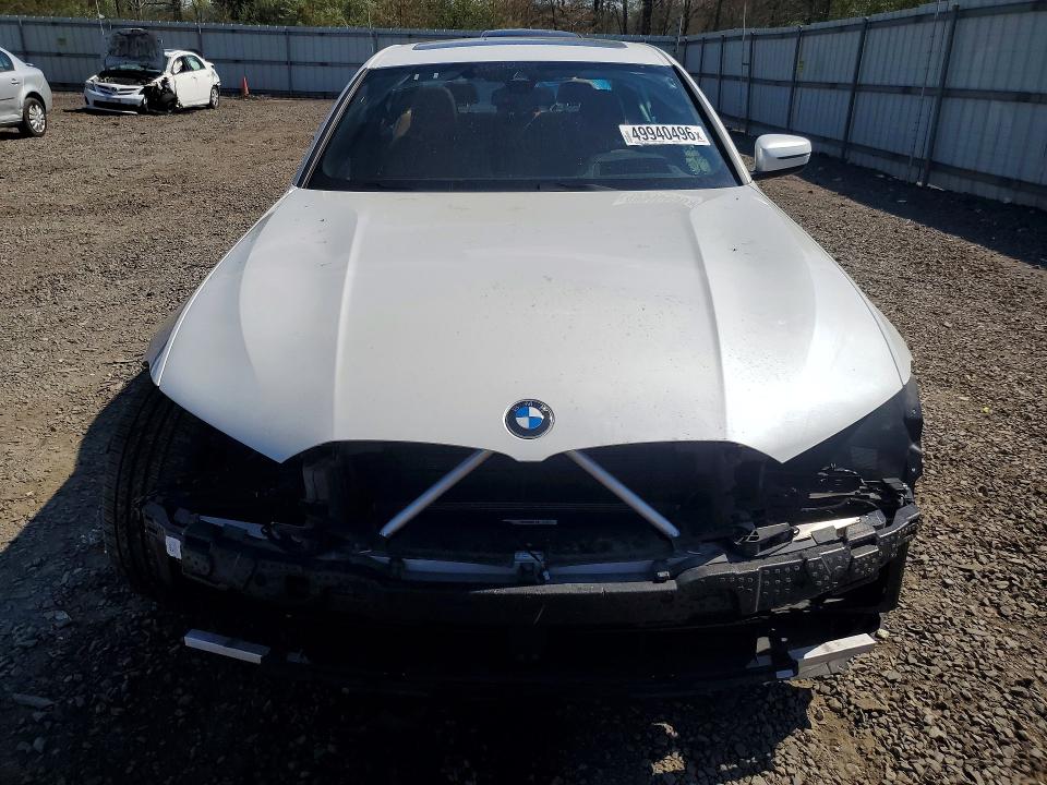 49940496 :رقم المزاد ، 3MW5R7J08M8B99777 vin ، 2021 Bmw 330xi مزاد بيع