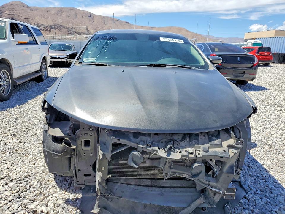 Продажа на аукционе авто 2015 Chrysler 200, vin: 1C3CCCAB5FN667734, номер лота: 50684146