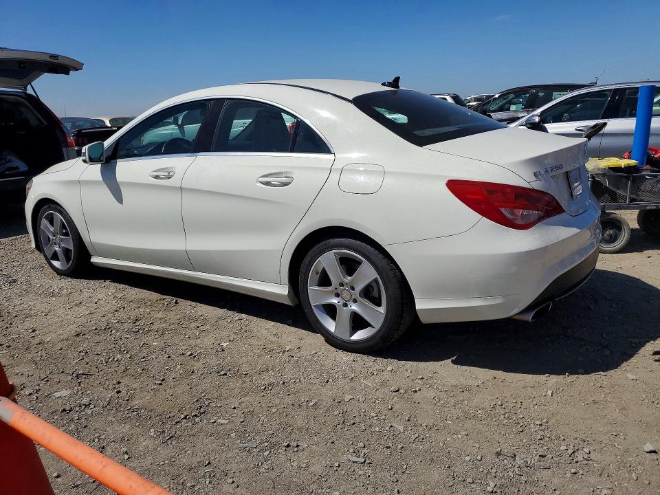 48288246 :رقم المزاد ، WDDSJ4EB4FN176946 vin ، 2015 Mercedes-benz Cla مزاد بيع