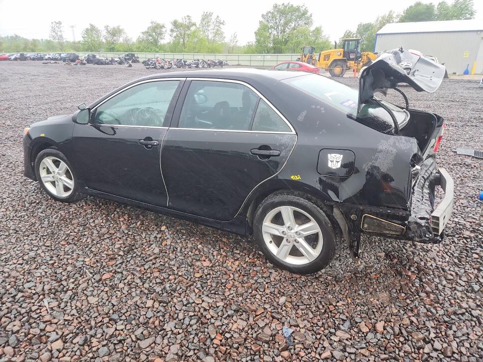2014 Toyota Camry მანქანა იყიდება აუქციონზე, vin: 4T1BF1FK9EU758582, აუქციონის ნომერი: 51078636