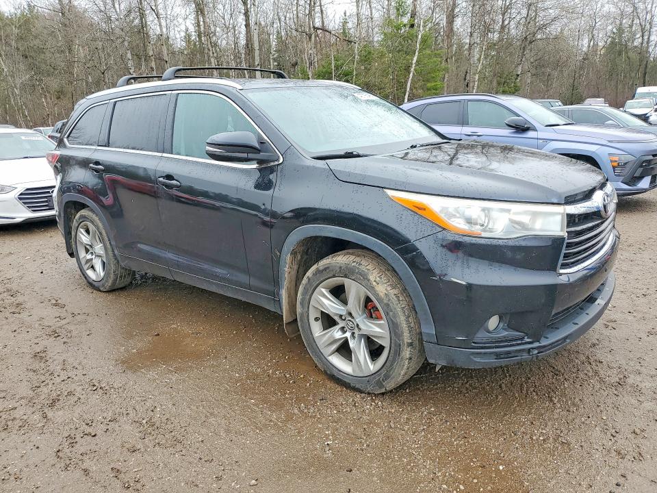 49765486 :رقم المزاد ، 5TDDKRFH6GS303272 vin ، 2016 Toyota Highlander مزاد بيع