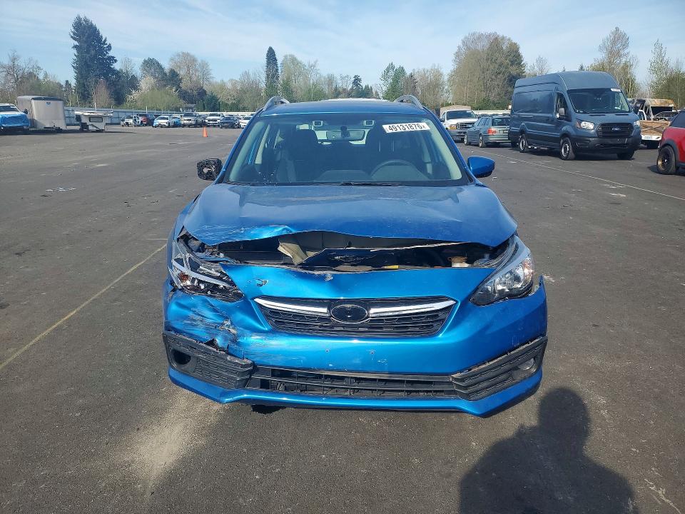 49131876 :رقم المزاد ، 4S3GTAD64M3700361 vin ، 2021 Subaru Impreza مزاد بيع