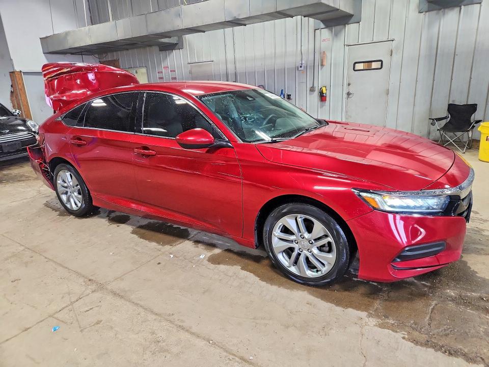 48662956 :رقم المزاد ، 1HGCV1F16JA113145 vin ، 2018 Honda Accord مزاد بيع