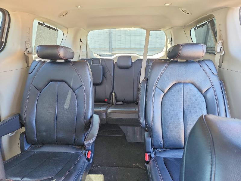 2020 Chrysler Pacifica მანქანა იყიდება აუქციონზე, vin: 2C4RC1BG0LR268801, აუქციონის ნომერი: 47384236
