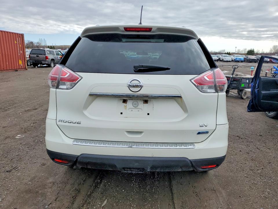 2015 Nissan Rogue მანქანა იყიდება აუქციონზე, vin: 5N1AT2MT8FC880427, აუქციონის ნომერი: 49473566