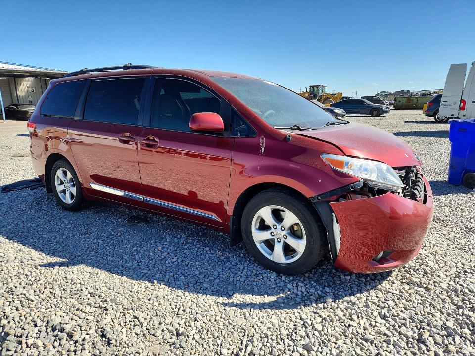 Продажа на аукционе авто 2012 Toyota Sienna, vin: 5TDYK3DC1CS252358, номер лота: 49323626