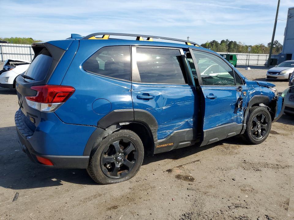 Продажа на аукционе авто 2022 Subaru Forester, vin: JF2SKAMC5NH516717, номер лота: 48659236