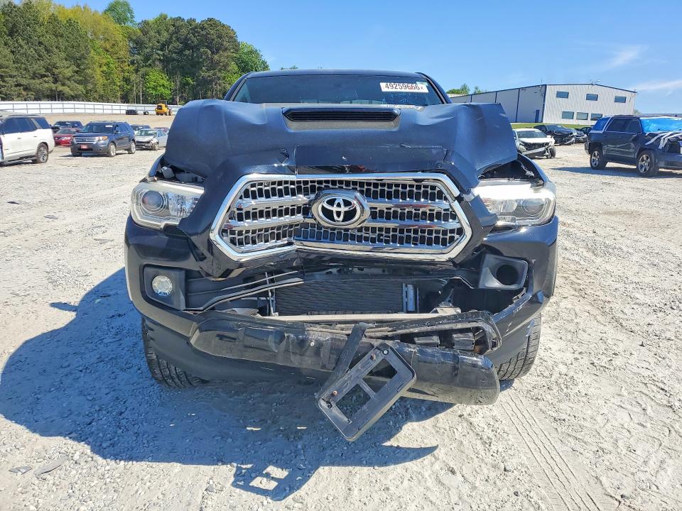 2017 Toyota Tacoma მანქანა იყიდება აუქციონზე, vin: 5TFAZ5CN3HX031695, აუქციონის ნომერი: 49259666