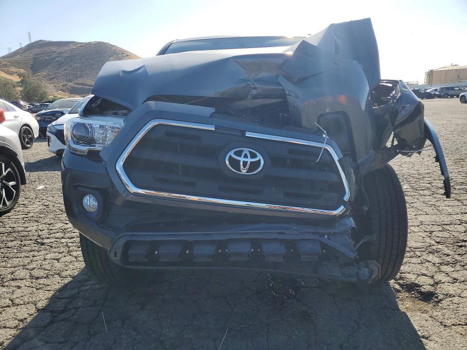 Продаж на аукціоні авто 2017 Toyota Tacoma, vin: 3TMAZ5CN9HM050399, номер лоту: 50513766