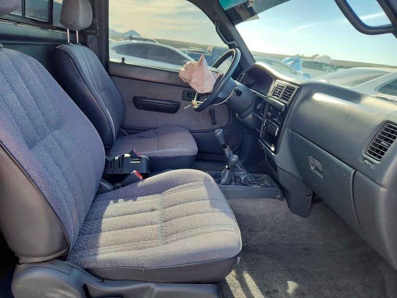 50662016 :رقم المزاد ، 4TAUN61C2SZ061150 vin ، 1995 Toyota Tacoma مزاد بيع