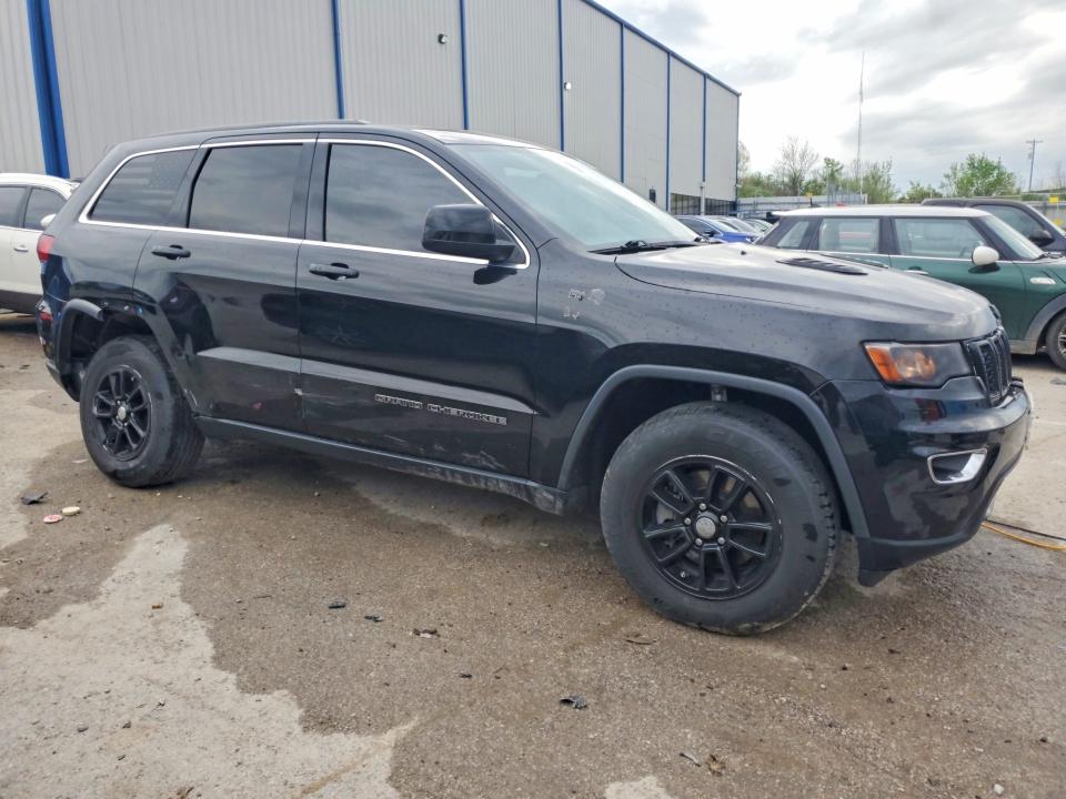 49279236 :رقم المزاد ، 1C4RJFAGXJC135425 vin ، 2018 Jeep Grand Cherokee مزاد بيع