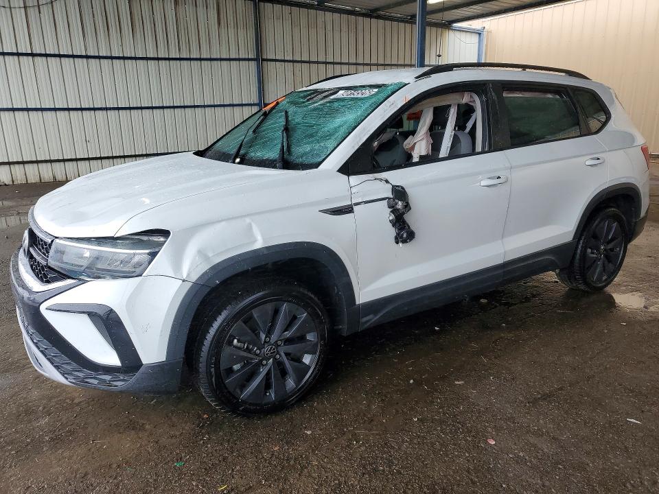 Продаж на аукціоні авто 2022 Volkswagen Taos, vin: 3VVDX7B27NM005206, номер лоту: 49819326