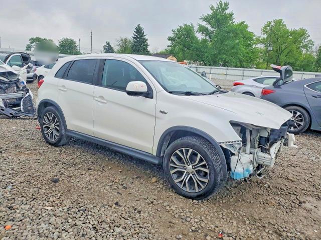 51292196 :رقم المزاد ، JA4AP3AU2JU024209 vin ، 2018 Mitsubishi Outlander Sport مزاد بيع