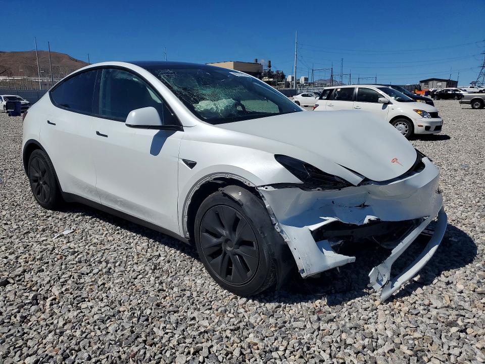 2024 Tesla Model Y მანქანა იყიდება აუქციონზე, vin: 7SAYGDEE7RF193596, აუქციონის ნომერი: 48701316