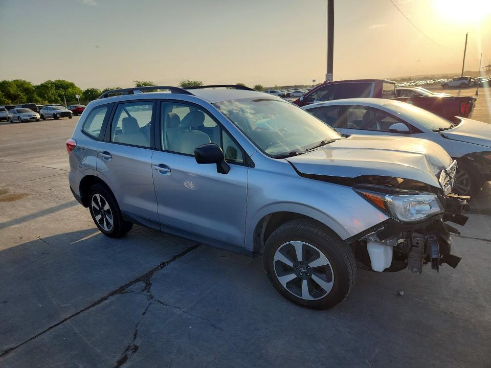 Продажа на аукционе авто 2018 Subaru Forester, vin: JF2SJABCXJH423286, номер лота: 50239956