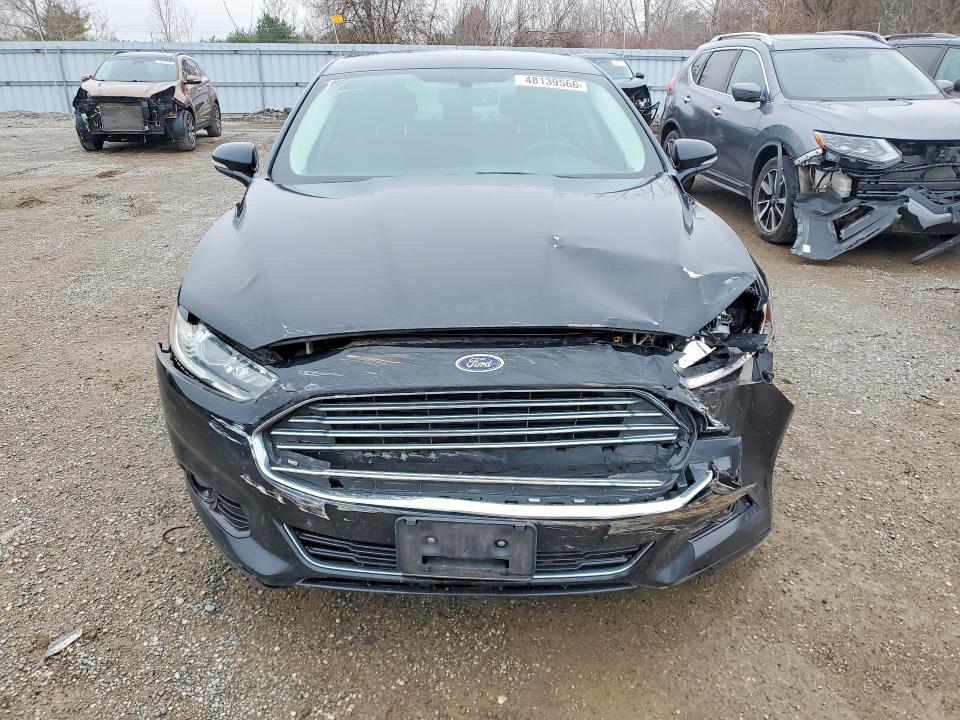 48139566 :رقم المزاد ، 3FA6P0SU8GR371932 vin ، 2016 Ford Fusion مزاد بيع