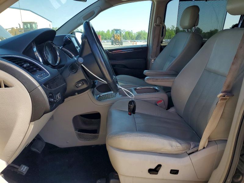 2013 Chrysler Town & Country მანქანა იყიდება აუქციონზე, vin: 2C4RC1CG9DR819632, აუქციონის ნომერი: 49276436