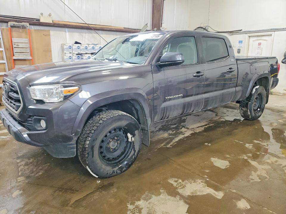 48648196 :رقم المزاد ، 5TFDZ5BN8KX039605 vin ، 2019 Toyota Tacoma مزاد بيع
