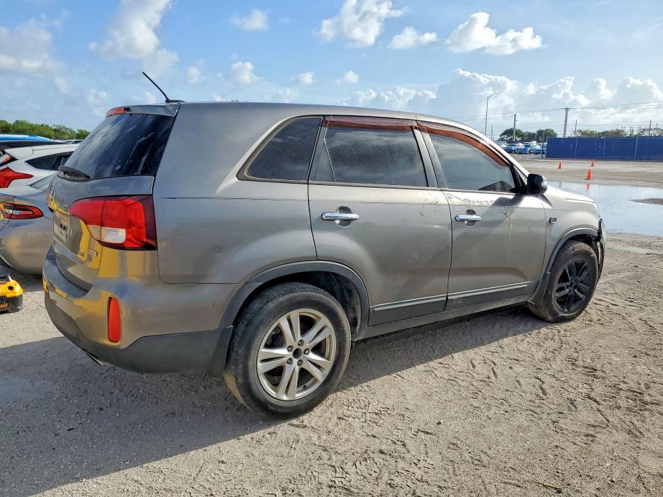Продажа на аукционе авто 2014 Kia Sorento, vin: 5XYKT3A6XEG535990, номер лота: 48425946