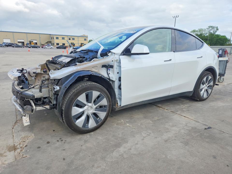 49503216 :رقم المزاد ، 7SAYGDED7RF046475 vin ، 2024 Tesla Model Y مزاد بيع