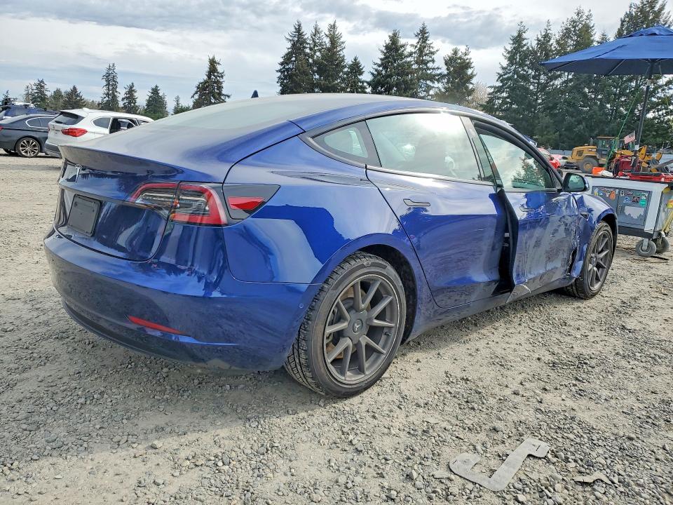 49654076 :رقم المزاد ، 5YJ3E1EA5MF991516 vin ، 2021 Tesla Model 3 مزاد بيع
