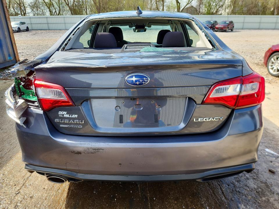 2018 Subaru Legacy მანქანა იყიდება აუქციონზე, vin: 4S3BNAF69J3042064, აუქციონის ნომერი: 50450396