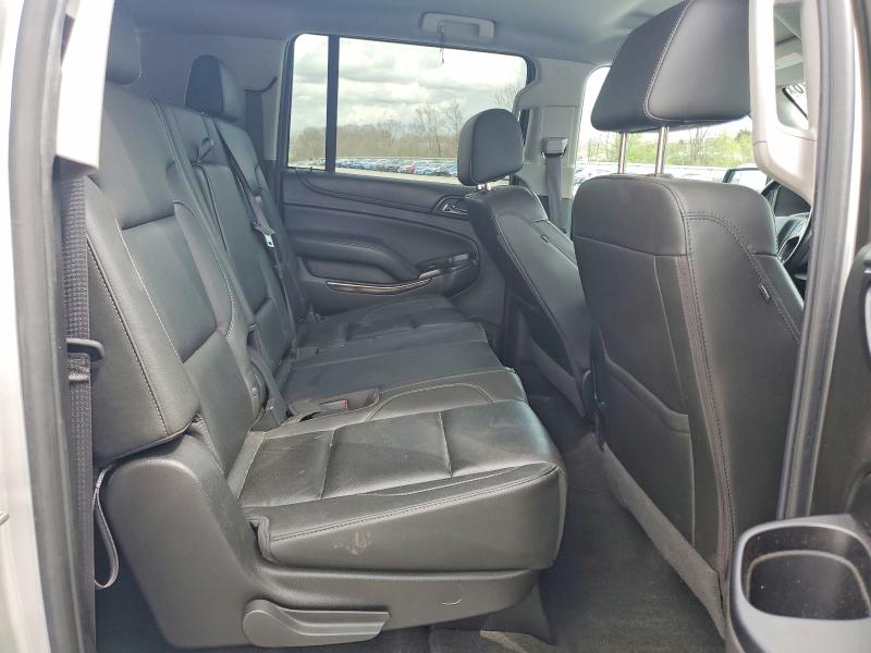 48779576 :رقم المزاد ، 1GNSKHKC5JR242893 vin ، 2018 Chevrolet Suburban مزاد بيع