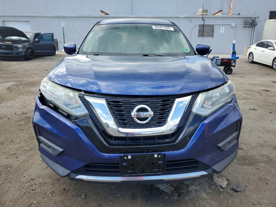 2017 Nissan Rogue მანქანა იყიდება აუქციონზე, vin: 5N1AT2MV4HC732635, აუქციონის ნომერი: 50507486