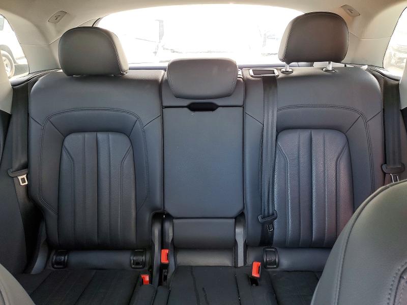 49450416 :رقم المزاد ، WA1E2AFY1L2070077 vin ، 2020 Audi Q5 E مزاد بيع