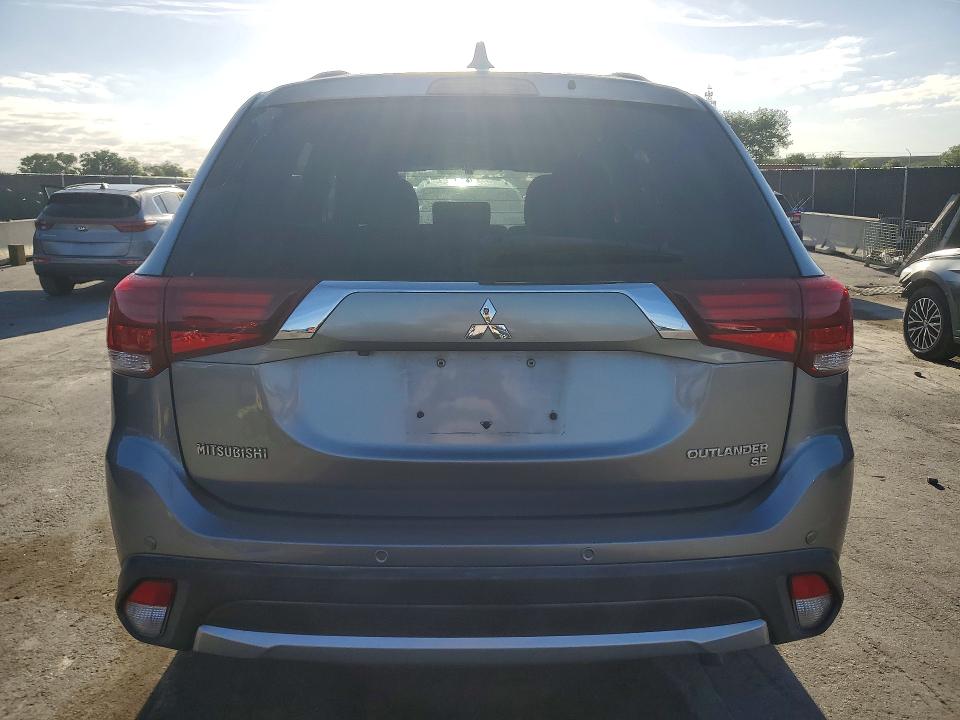Продаж на аукціоні авто 2017 Mitsubishi Outlander, vin: JA4AD3A32HZ052301, номер лоту: 49477306