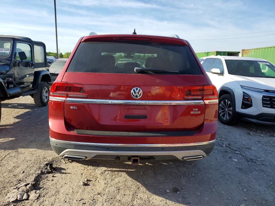 Продажа на аукционе авто 2018 Volkswagen Atlas, vin: 1V2NR2CA6JC521427, номер лота: 50238506