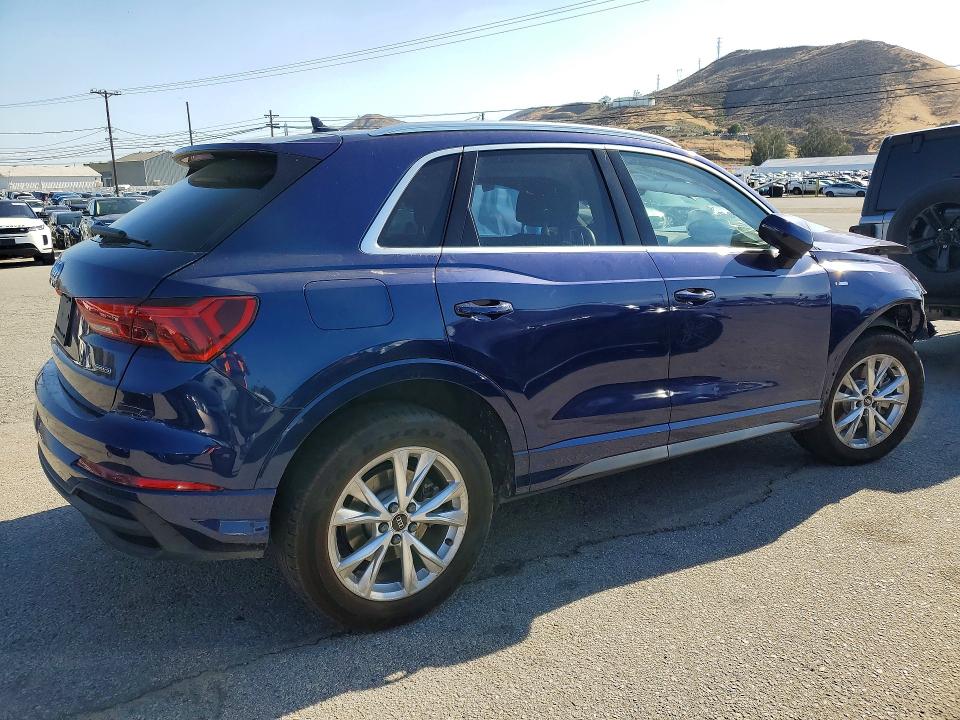 2025 Audi Q3 მანქანა იყიდება აუქციონზე, vin: WA1DECF30S1001355, აუქციონის ნომერი: 49323586