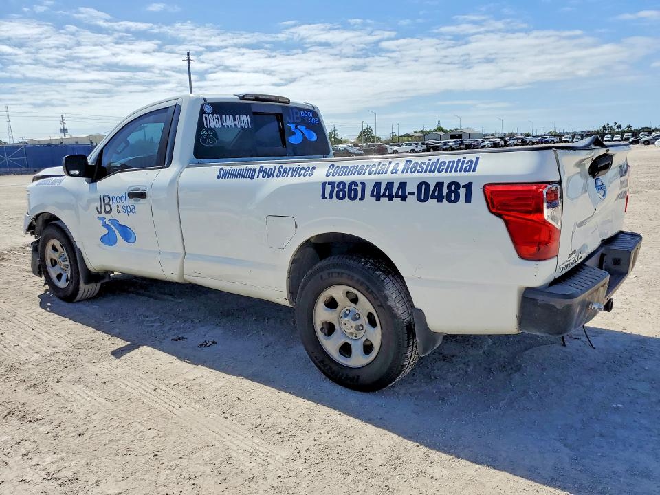 50383406 :رقم المزاد ، 1N6AA1R79HN575877 vin ، 2017 Nissan Titan مزاد بيع