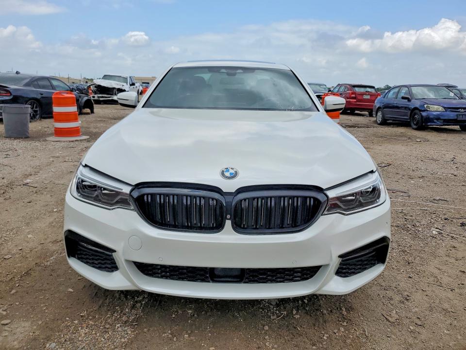 49715826 :رقم المزاد ، WBAJE5C56JWA92577 vin ، 2018 Bmw 540 مزاد بيع